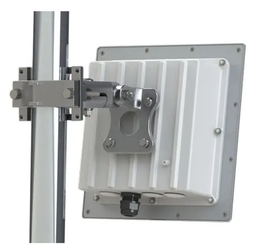 [CMP-IA-3515DP] Caja Aluminio para Exterior con antena Panel 15 dBi, 3.3-3.8GHz
